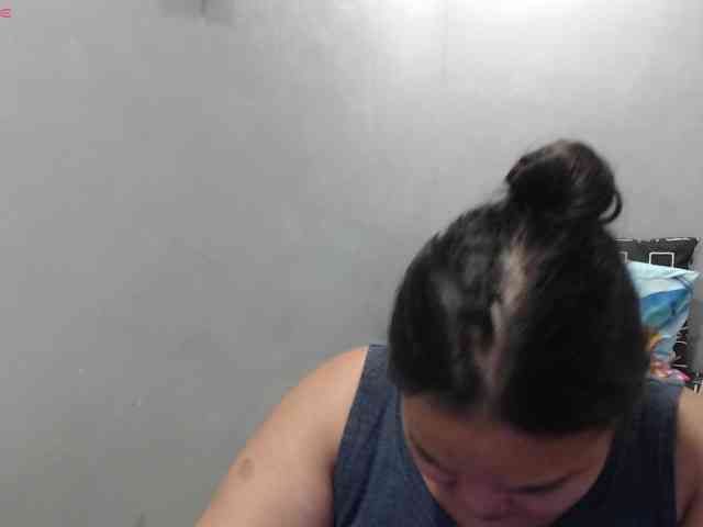 BubbleButtPinay webcam