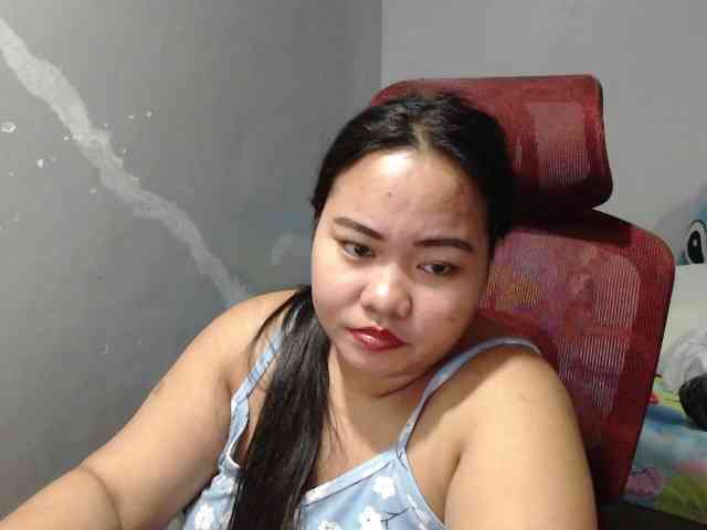 BubbleButtPinay webcam