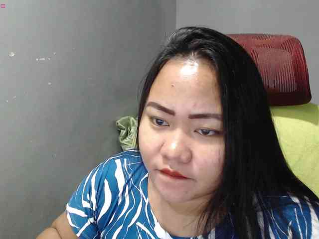 BubbleButtPinay webcam