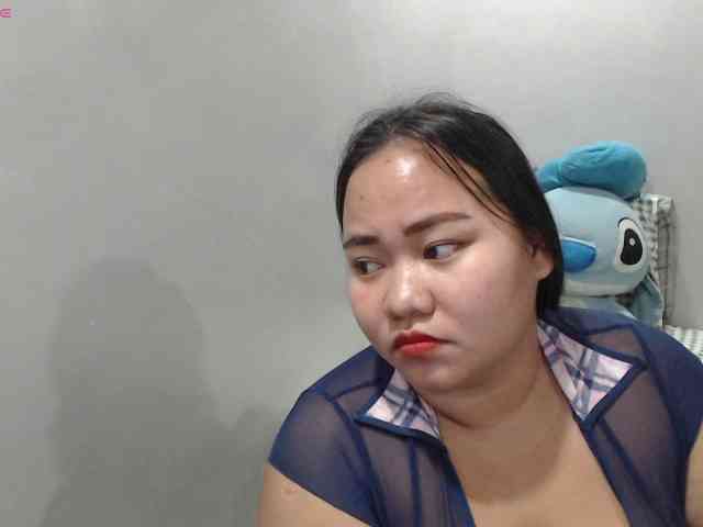 BubbleButtPinay webcam