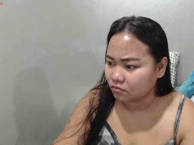BubbleButtPinay webcam
