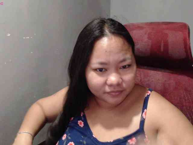 BubbleButtPinay webcam