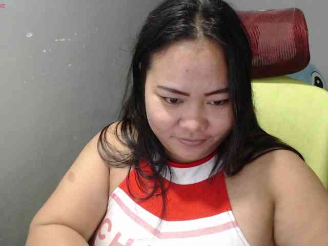 BubbleButtPinay webcam