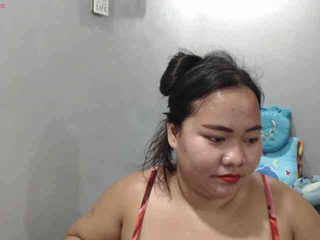 BubbleButtPinay webcam