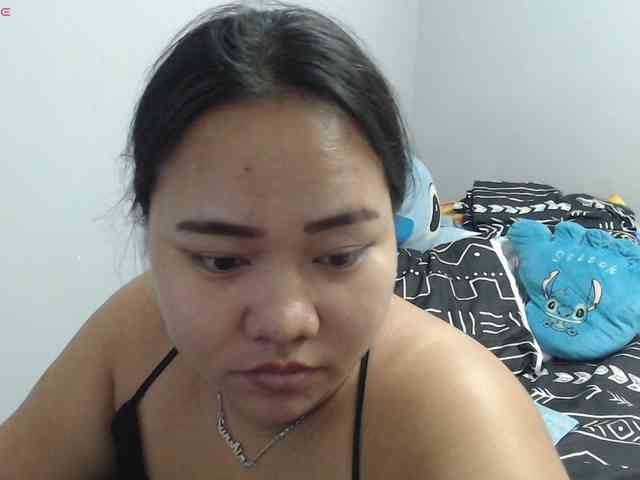 BubbleButtPinay webcam