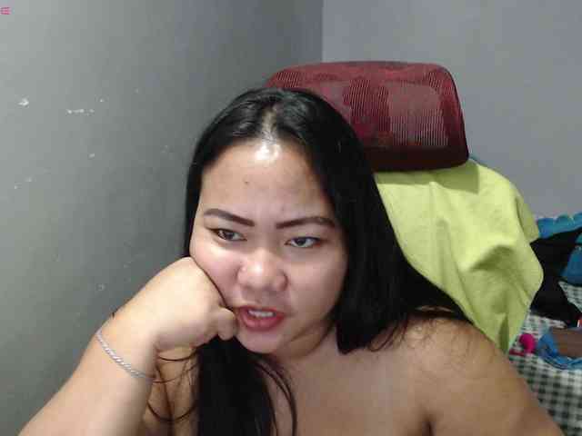 BubbleButtPinay webcam