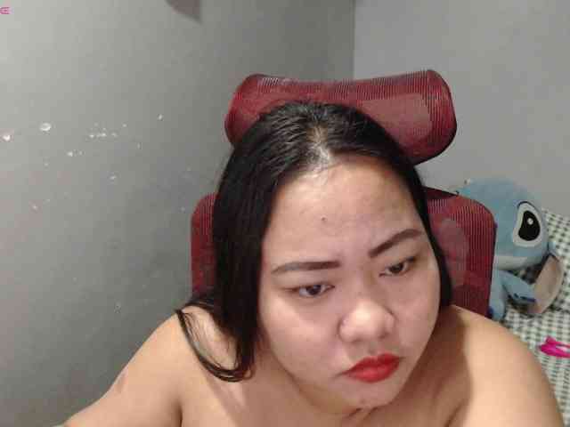 BubbleButtPinay webcam