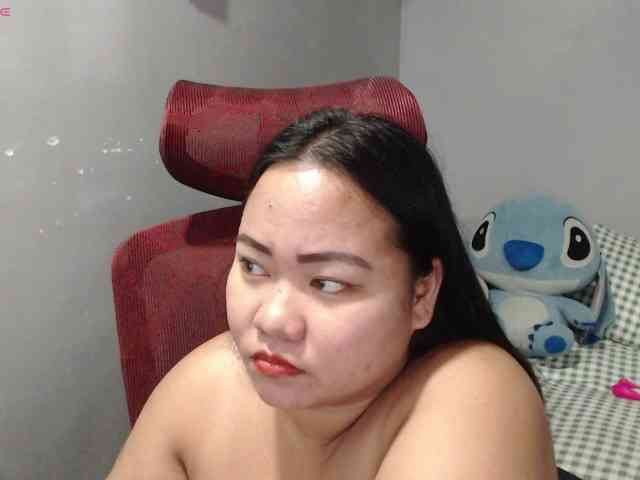 BubbleButtPinay webcam