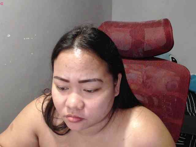 BubbleButtPinay webcam