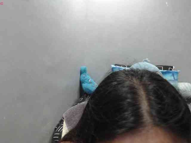 BubbleButtPinay webcam