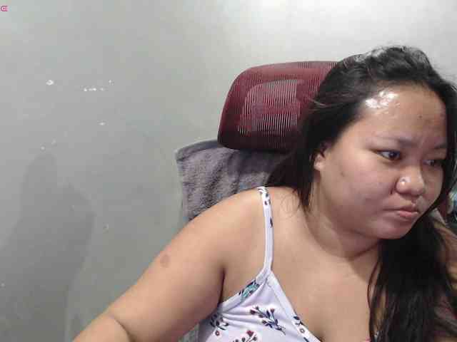 BubbleButtPinay webcam