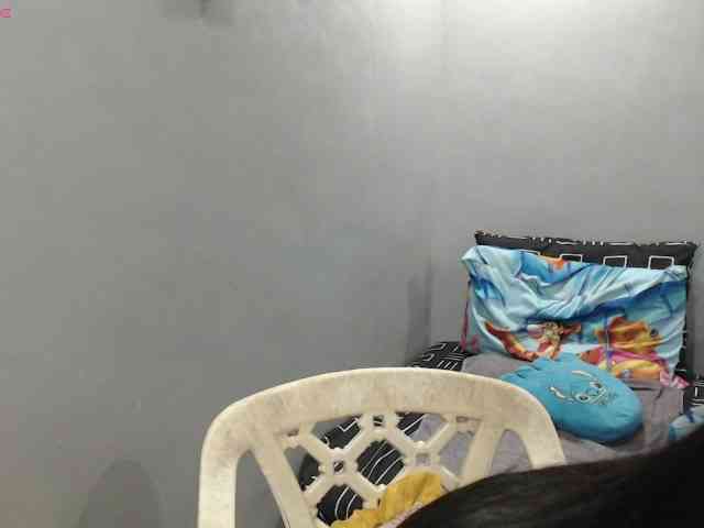 BubbleButtPinay webcam