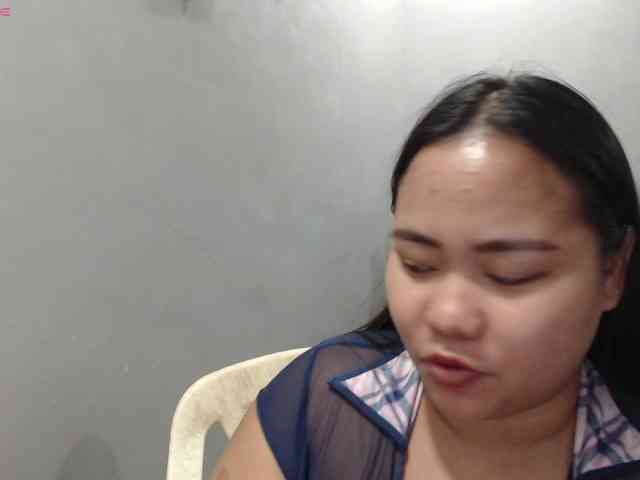 BubbleButtPinay webcam