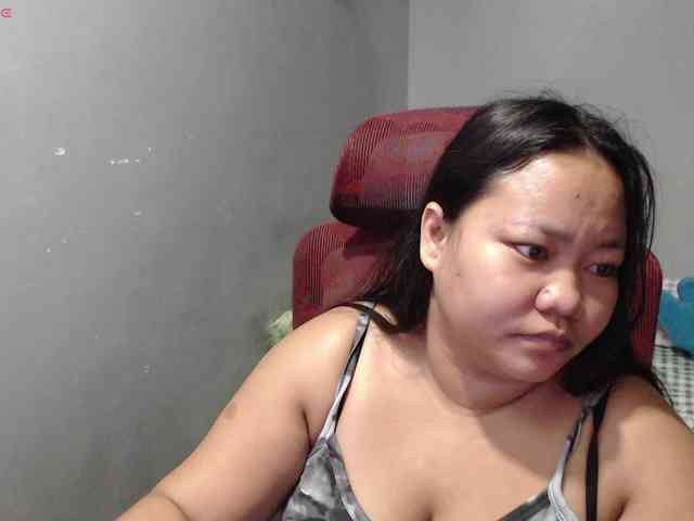 BubbleButtPinay webcam