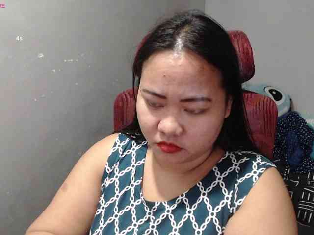 BubbleButtPinay webcam