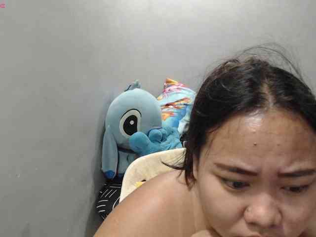 BubbleButtPinay webcam