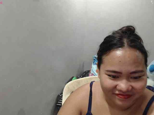 BubbleButtPinay webcam