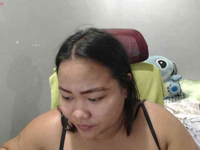 BubbleButtPinay webcam