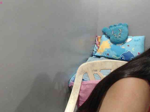 BubbleButtPinay webcam