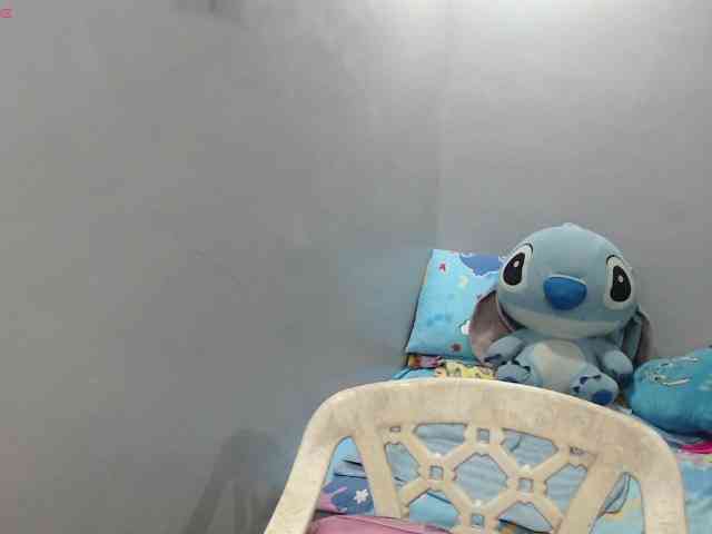 BubbleButtPinay webcam