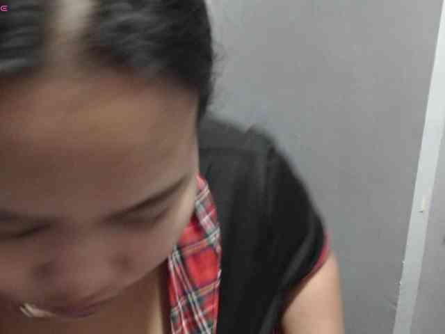 BubbleButtPinay webcam
