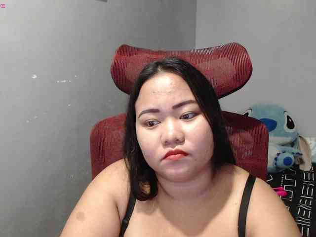 BubbleButtPinay webcam