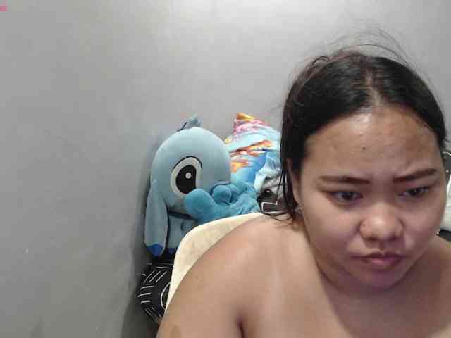 BubbleButtPinay webcam