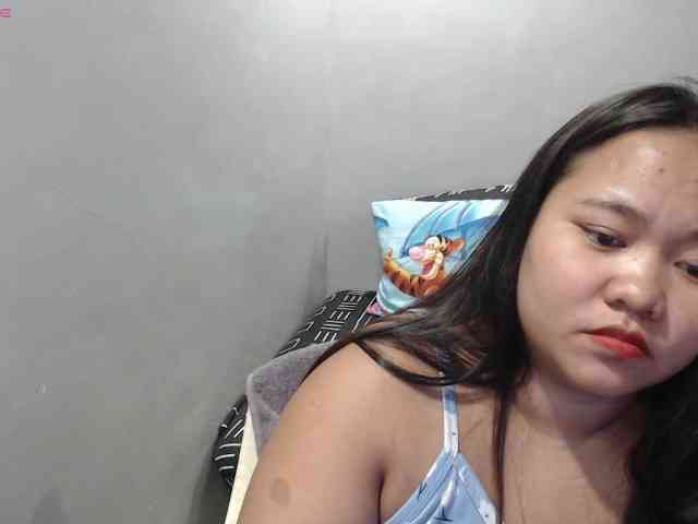 BubbleButtPinay webcam