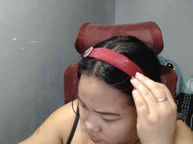 BubbleButtPinay webcam