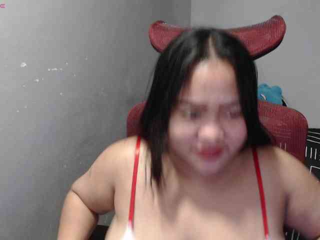 BubbleButtPinay webcam