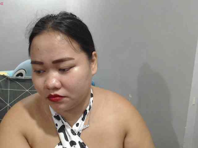 BubbleButtPinay webcam