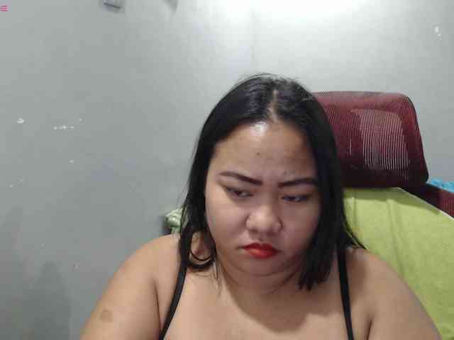 BubbleButtPinay webcam