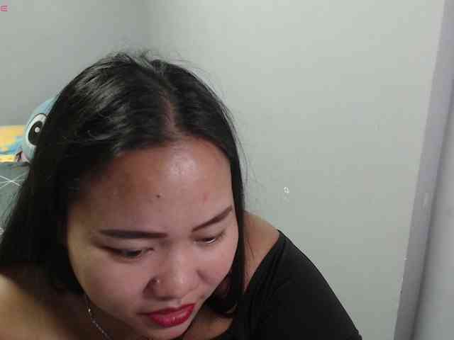 BubbleButtPinay webcam