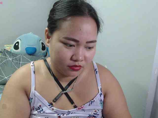 BubbleButtPinay webcam