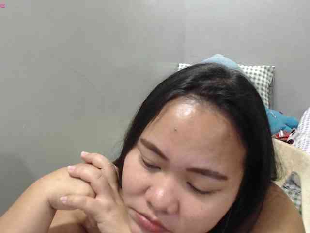 BubbleButtPinay webcam