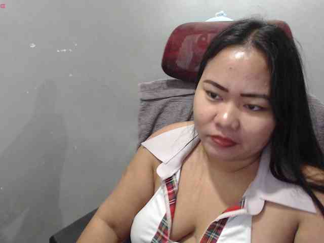 BubbleButtPinay webcam