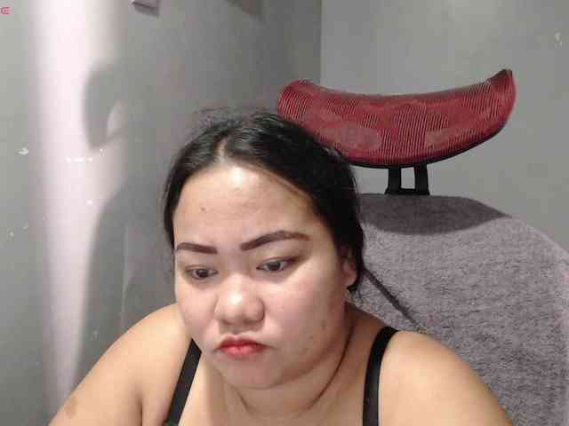 BubbleButtPinay webcam