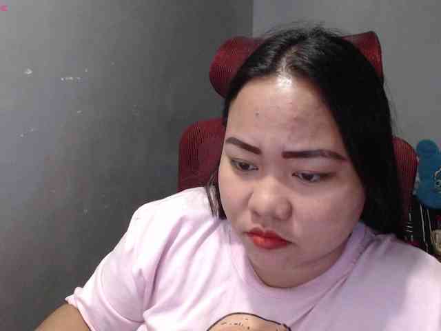 BubbleButtPinay webcam