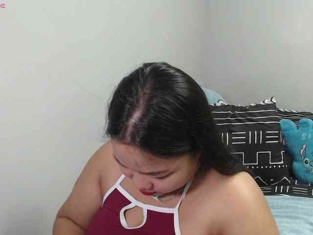 BubbleButtPinay webcam