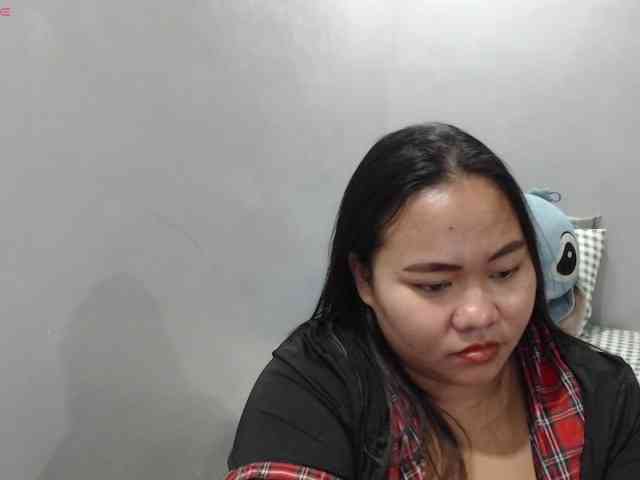 BubbleButtPinay webcam