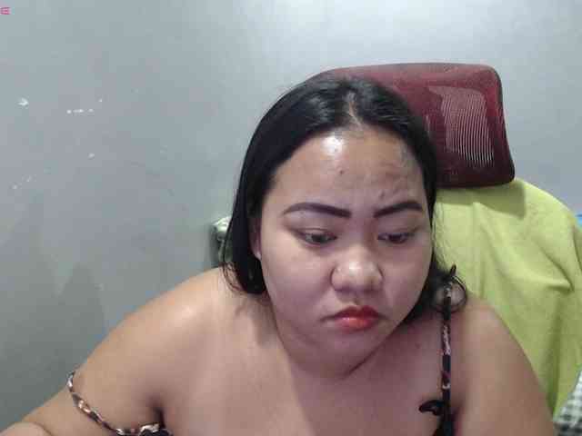 BubbleButtPinay webcam