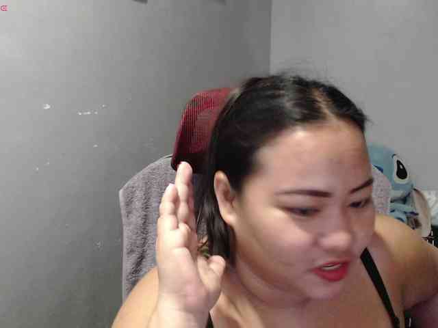 BubbleButtPinay webcam