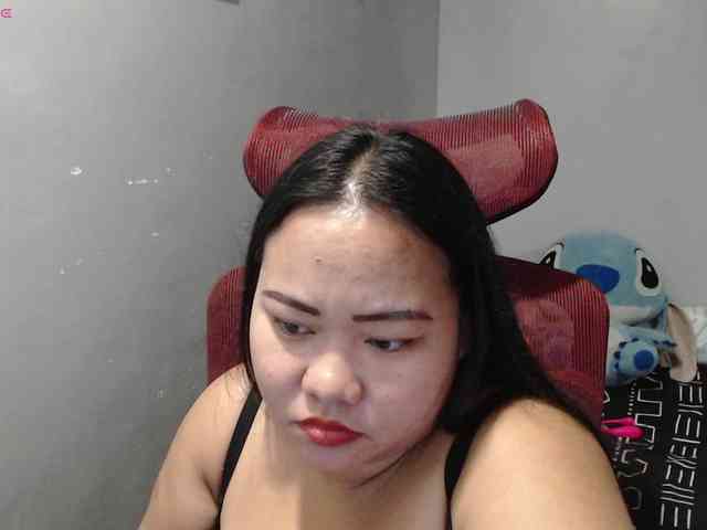 BubbleButtPinay webcam