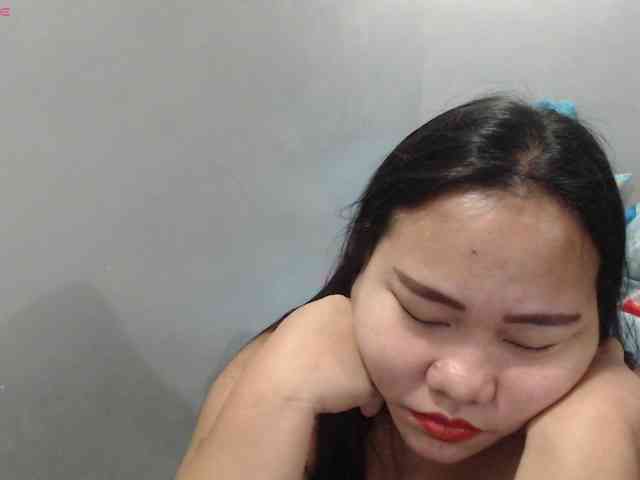 BubbleButtPinay webcam