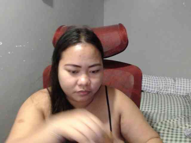 BubbleButtPinay webcam