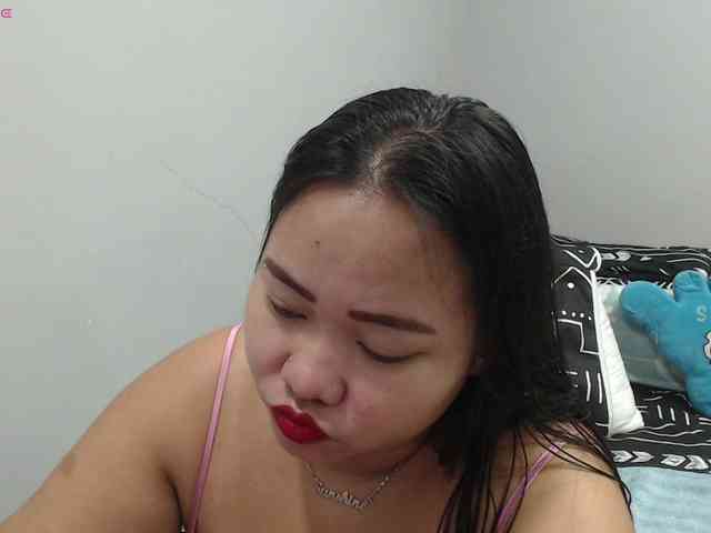 BubbleButtPinay webcam