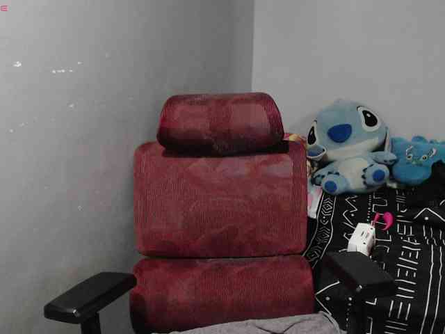 BubbleButtPinay webcam