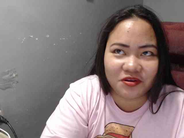 BubbleButtPinay webcam