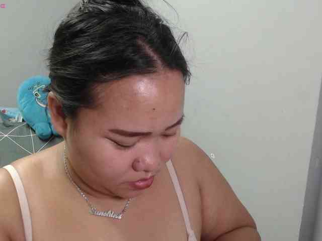 BubbleButtPinay webcam