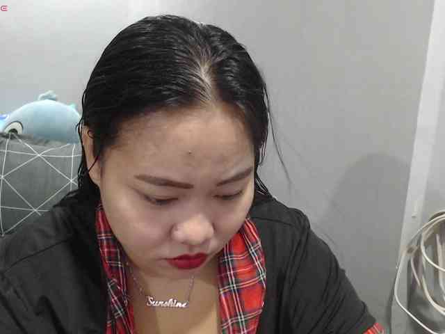BubbleButtPinay webcam